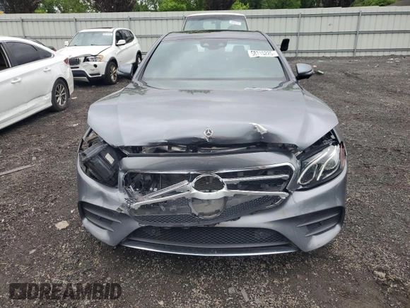 2020 Mercedes-Benz E 350 with VIN W1KZF8EB6LA819680, listed as a Copart auction lot 58715225 with 35,764 mi miles and Salvage title. Bid and sale history available at DreamBid. Image 5.
