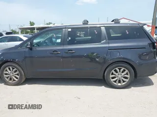 2020 Kia Sedona EX with VIN KNDMB5C14L6596843, listed as a IAAI auction lot 42074858 with 82,294 mi miles. Bid and sale history available at carsss.com. Image 15.