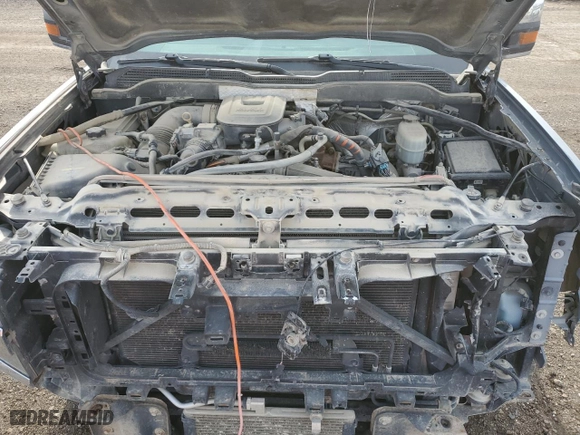 2015 Chevrolet Silverado 2500HD LTZ with VIN 1GC1KWE89FF617970, listed as a Copart auction lot 51166885 with 182,675 mi miles and Salvage Title. Bid and sale history available at carsss.com. Image 11.