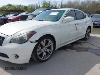 2013 Infiniti M with VIN JN1BY1AP4DM511067, listed as a IAAI auction lot 41890196 with 316,837 mi miles and . Bid and sale history available at DreamBid. Image 18.