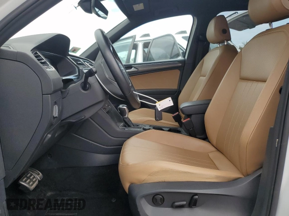 2022 Volkswagen Tiguan SE R-Line Black with VIN 3VV8B7AX7NM007213, listed as a Copart auction lot 58302205 with 24,996 mi miles and Non repairable. Bid and sale history available at DreamBid. Image 7.