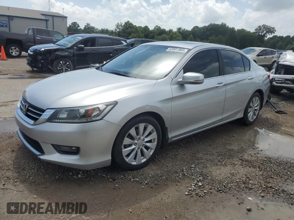 2015 Honda Accord EX-L with VIN 1HGCR2F84FA121002, listed as a Copart auction lot 62891965 with 120,037 mi miles and Salvage title. Bid and sale history available at DreamBid. Image 1.
