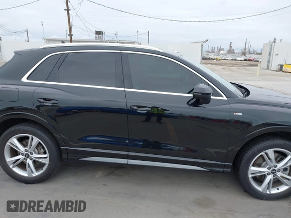 2021 Audi Q3 S line Premium with VIN WA1DECF37M1017457, listed as a IAAI auction lot 41998932 with 28,716 mi miles and . Bid and sale history available at DreamBid. Image 13.