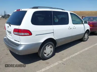 2001 Toyota Sienna LE z VIN 4T3ZF13C31U393989, wystawiony jako IAAI lot #42301091 z przebiegiem 238 404 mil mil oraz . Historia ofert i sprzedaży dostępna na DreamBid. Obrazek 4.