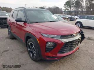 2021 Chevrolet TrailBlazer RS with VIN KL79MTSL3MB090546, listed as a IAAI auction lot 41633630 with 51,235 mi miles. Bid and sale history available at carsss.com. Image 1.