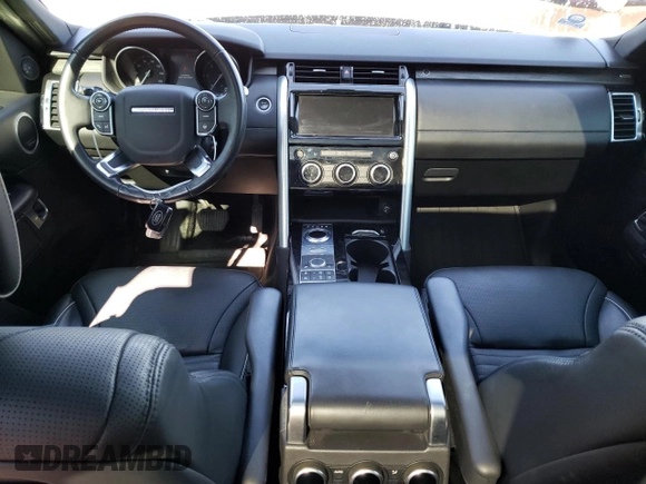 2017 Land Rover Discovery HSE Luxury with VIN SALRHBBKXHA021186, listed as a Copart auction lot 68027603 with 89,639 mi miles. Bid and sale history available at carsss.com. Image 8.