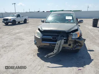 2009 Toyota RAV4 Ltd with VIN JTMZK31V395024466, listed as a IAAI auction lot 41883729 with 176,332 mi miles. Bid and sale history available at carsss.com. Image 12.