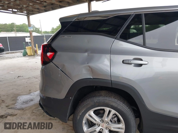2024 GMC Terrain SLE with VIN 3GKALTEG7RL346411, listed as a IAAI auction lot 42338008 with 18,281 mi miles and . Bid and sale history available at DreamBid. Image 18.