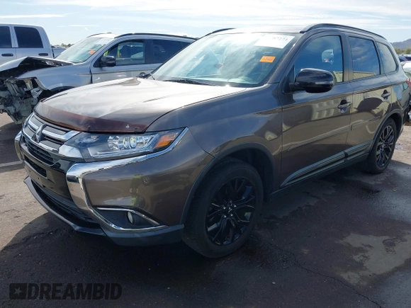 2018 Mitsubishi Outlander SE with VIN JA4AD3A38JZ030633, listed as a IAAI auction lot 41787274 with 70,696 mi miles and . Bid and sale history available at DreamBid. Image 17.