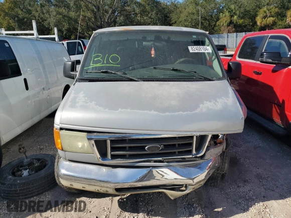 2004 Ford Econoline Passenger XL with VIN 1FMRE11L94HA90906, listed as a Copart auction lot 82408104 with Not provided miles and Non repairable. Bid and sale history available at DreamBid. Image 5.
