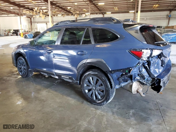 2023 Subaru Outback Onyx Edition with VIN 4S4BTAJC4P3125702, listed as a Copart auction lot 44706185 with 38,333 mi miles and Salvage Title. Bid and sale history available at carsss.com. Image 2.