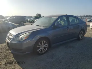 2013 Subaru Legacy Premium z VIN 4S3BMBC61D3039838, wystawiony jako Copart lot #59431575 z przebiegiem 189 244 mil mil oraz Tytuł czysty. Historia ofert i sprzedaży dostępna na DreamBid. Obrazek 1.
