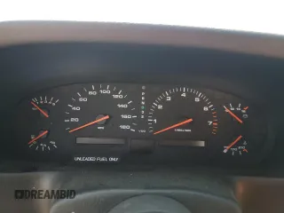 1989 Porsche 928 z VIN WP0JB0925KS860924, wystawiony jako Copart lot #51871105 z przebiegiem Nie podano mil oraz Szkody całkowita. Historia ofert i sprzedaży dostępna na DreamBid. Obrazek 9.