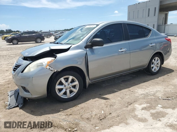 2013 Nissan Versa SV with VIN 3N1CN7AP8DL887524, listed as a Copart auction lot 61594045 with 92,094 mi miles and Salvage title. Bid and sale history available at DreamBid. Image 1.