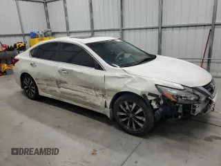 2016 Nissan Altima SL with VIN 1N4AL3AP3GC253238, listed as a Copart auction lot 48936365 with 118,703 mi miles and Clean Title. Bid and sale history available at carsss.com. Image 4.