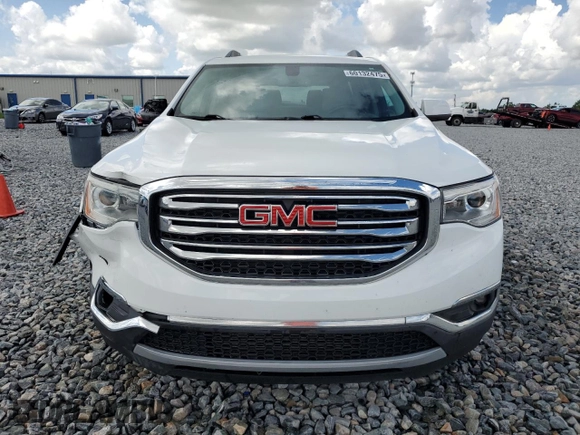 2017 GMC Acadia SLT with VIN 1GKKNMLS2HZ287884, listed as a Copart auction lot 60132475 with 121,630 mi miles and Salvage title. Bid and sale history available at DreamBid. Image 5.