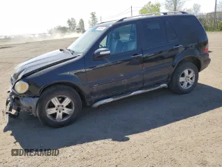 2005 Mercedes-Benz M 350 z VIN 4JGAB57E05A525053, wystawiony jako Copart lot #56930405 z przebiegiem 189 146 mil mil oraz Szkoda całkowita • Salvage title. Historia ofert i sprzedaży dostępna na DreamBid. Obrazek 1.