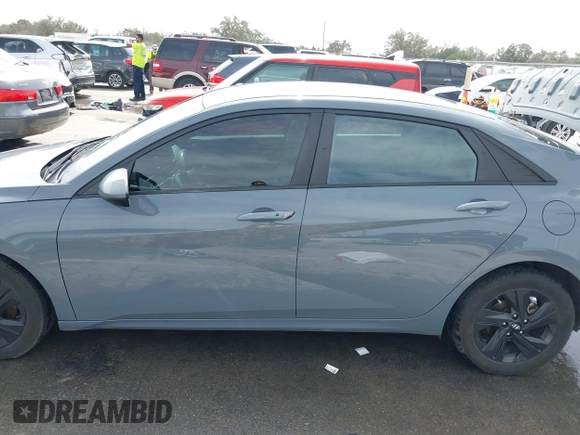 2021 Hyundai Elantra SEL with VIN KMHLM4AG1MU144395, listed as a IAAI auction lot 41748333 with 109,751 mi miles and . Bid and sale history available at carsss.com. Image 15.
