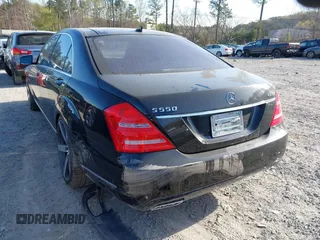 2012 Mercedes-Benz S 550 z VIN WDDNG9EB9CA453330, wystawiony jako IAAI lot #41905056 z przebiegiem Nie podano mil oraz . Historia ofert i sprzedaży dostępna na DreamBid. Obrazek 3.
