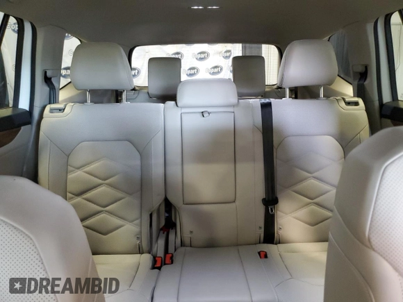 2024 Volkswagen Atlas SE с VIN 1V2DR2CA4RC587675, выставлен на аукционе Copart как лот 55199925 с пробегом 20 066 миль миль и Списание • Salvage title. История ставок и продаж доступна на DreamBid. Изображение 10.