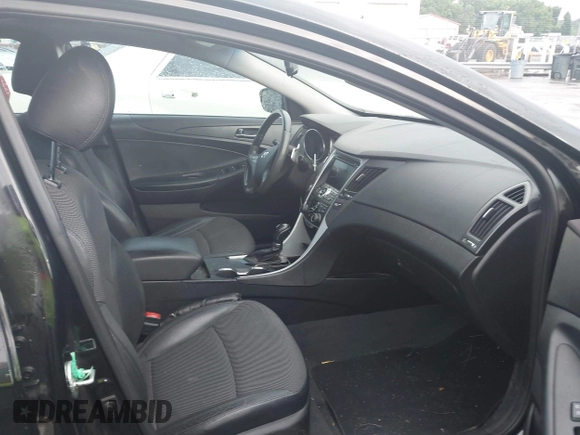 2012 Hyundai Sonata Limited z VIN 5NPEC4ABXCH407156, wystawiony jako IAAI lot #42508761 z przebiegiem 114 398 mil mil oraz . Historia ofert i sprzedaży dostępna na DreamBid. Obrazek 5.