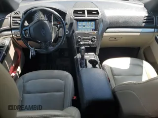 2019 Ford Explorer XLT с VIN 1FM5K8DH9KGB39466, выставлен на аукционе Copart как лот 57550685 с пробегом 105 121 миль миль и Списание • Salvage title. История ставок и продаж доступна на DreamBid. Изображение 8.