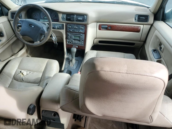 2000 Volvo V70 with VIN YV1LW61J4Y2707036, listed as a Copart auction lot 85958214 with 229,599 mi miles and Salvage Title. Bid and sale history available at carsss.com. Image 8.