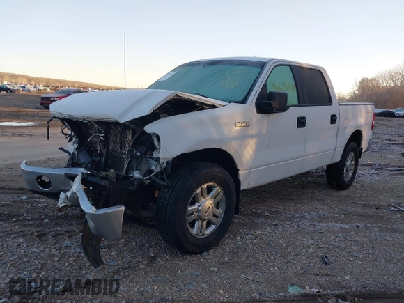 2008 Ford F-150 XLT with VIN 1FTPW14568FB11119, listed as a IAAI auction lot 41654772 with 136,426 mi miles. Bid and sale history available at carsss.com. Image 18.