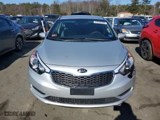 2016 Kia Forte LX with VIN KNAFK4A68G5615341, listed as a Copart auction lot 47040765 with 89,263 mi miles and Clean Title. Bid and sale history available at carsss.com. Image 5.