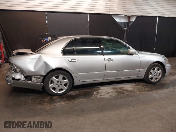 2004 Lexus LS 430 with VIN JTHBN36F640167796, listed as a IAAI auction lot 41888663 with 269,331 mi miles and . Bid and sale history available at DreamBid. Image 13.