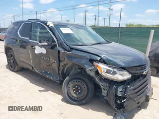 2018 Chevrolet Traverse LT Cloth z VIN 1GNERGKW0JJ242781, wystawiony jako IAAI lot #42458318 z przebiegiem 16 177 mil mil oraz . Historia ofert i sprzedaży dostępna na DreamBid. Obrazek 1.