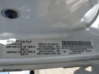 2016 Ram ProMaster City Cargo Van Tradesman SLT with VIN ZFBERFBT6G6C65007, listed as a IAAI auction lot 41750964 with 98,117 mi miles. Bid and sale history available at carsss.com. Image 9.