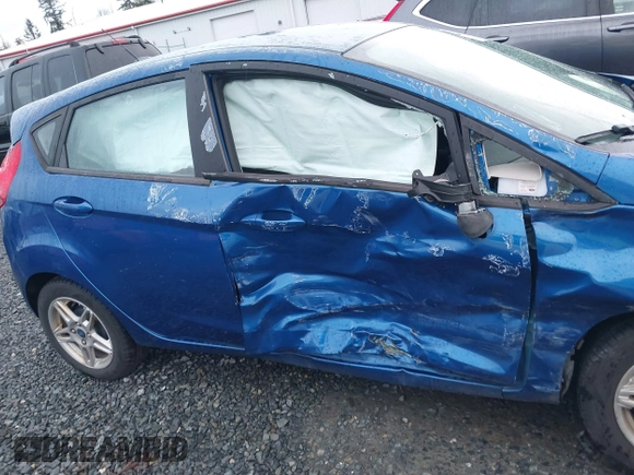 2019 Ford Fiesta SE с VIN 3FADP4EJ5KM154036, выставлен на аукционе IAAI как лот 41209920 с пробегом 52 313 миль миль и . История ставок и продаж доступна на DreamBid. Изображение 14.