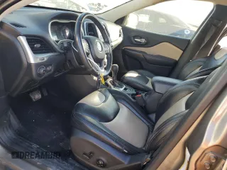 2016 Jeep Grand Cherokee with VIN 1C4PJCLS6GW281609, listed as a Copart auction lot 84149004 with 123,806 mi miles and Clean title. Bid and sale history available at DreamBid. Image 7.