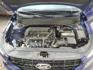 2021 Hyundai Venue SE z VIN KMHRB8A36MU068242, wystawiony jako Copart lot #56143775 z przebiegiem 104 035 mil mil oraz Czysty tytuł • Clean title. Historia ofert i sprzedaży dostępna na DreamBid. Obrazek 11.