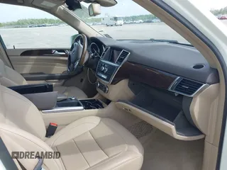2015 Mercedes-Benz M 350 with VIN 4JGDA5JB8FA462476, listed as a IAAI auction lot 41901008 with 55,619 mi miles and . Bid and sale history available at DreamBid. Image 5.