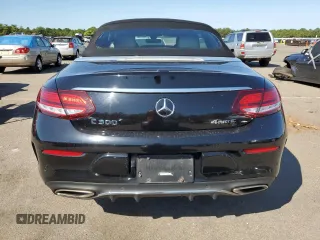 2019 Mercedes-Benz C 300 с VIN WDDWK8EB0KF773750, выставлен на аукционе Copart как лот 69784744 с пробегом 43 377 миль миль и Списание • Salvage title. История ставок и продаж доступна на DreamBid. Изображение 6.