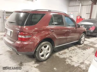 2008 Mercedes-Benz M-Class 3.5L with VIN 4JGBB86E28A364247, listed as a IAAI auction lot 41562355 with 162,706 mi miles. Bid and sale history available at carsss.com. Image 4.