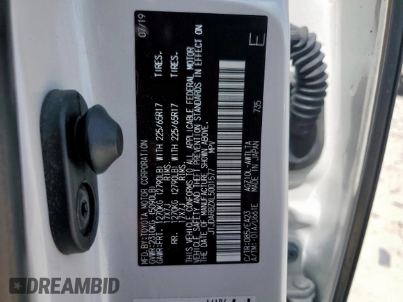 2020 Lexus NX 300 with VIN JTJDARBZXL5001577, listed as a Copart auction lot 60758165 with 39,420 mi miles and Clean title. Bid and sale history available at DreamBid. Image 13.