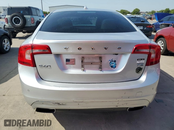 2016 Volvo S60 T5 Drive-E Premier with VIN YV126MFK0G2403881, listed as a Copart auction lot 61742813 with 183,290 mi miles. Bid and sale history available at carsss.com. Image 6.