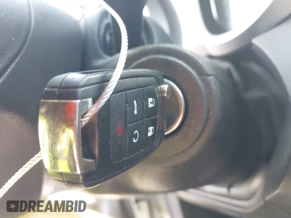 2014 Chevrolet Equinox LT with VIN 1GNALBEK0EZ106069, listed as a IAAI auction lot 42037368 with 133,777 mi miles. Bid and sale history available at carsss.com. Image 11.