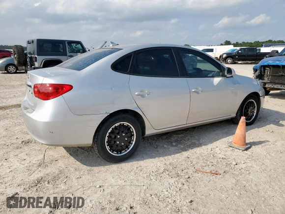 2010 Hyundai Elantra GLS z VIN KMHDU4AD7AU191825, wystawiony jako Copart lot #59989475 z przebiegiem 210 379 mil mil oraz Czysty tytuł • Clean title. Historia ofert i sprzedaży dostępna na DreamBid. Obrazek 3.