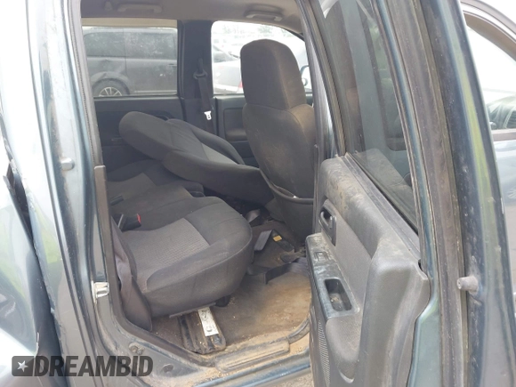 2007 Chevrolet Colorado 2LT with VIN 1GCCS13E278133729, listed as a IAAI auction lot 42075792 with 224,314 mi miles and . Bid and sale history available at DreamBid. Image 8.