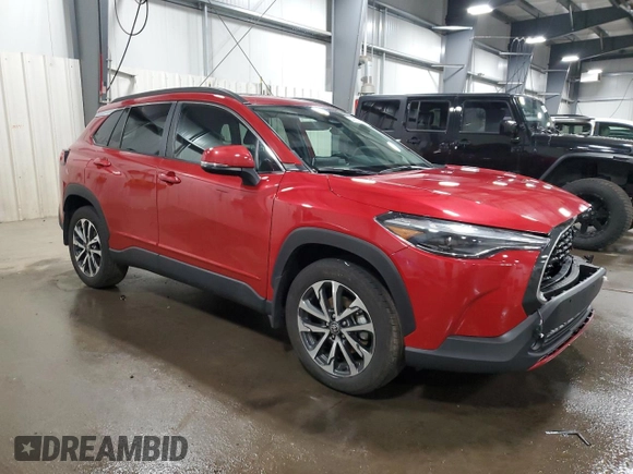 2023 Toyota Corolla Cross XLE z VIN 7MUDAABG8PV066758, wystawiony jako Copart lot #54762895 z przebiegiem 26 152 mil mil oraz Szkoda całkowita • Salvage title. Historia ofert i sprzedaży dostępna na DreamBid. Obrazek 4.