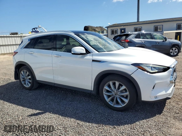 2022 Infiniti QX50 Luxe z VIN 3PCAJ5BA6NF113786, wystawiony jako Copart lot #56567625 z przebiegiem 22 538 mil mil oraz Szkoda całkowita • Salvage title. Historia ofert i sprzedaży dostępna na DreamBid. Obrazek 4.