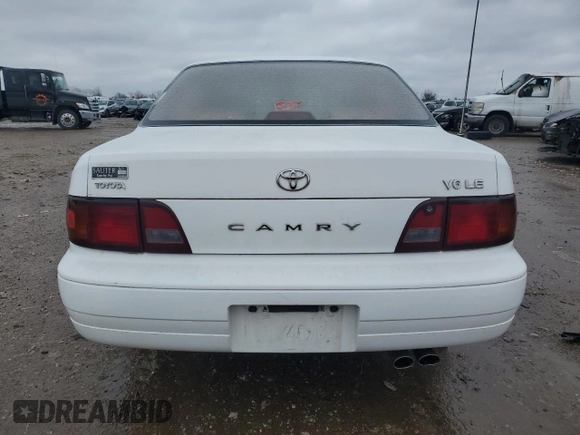 1995 Toyota Camry LE with VIN JT2GK12E1S0123535, listed as a Copart auction lot 44235375 with 112,063 mi miles and Salvage Title. Bid and sale history available at carsss.com. Image 6.