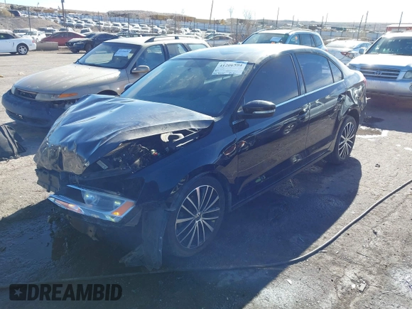 2012 Volkswagen Jetta Sedan SEL w/Sunroof with VIN 3VWLX7AJ1CM376990, listed as a IAAI auction lot 41206594 with 50,906 mi miles. Bid and sale history available at carsss.com. Image 19.