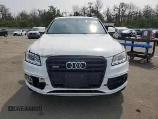 2016 Audi SQ5 Premium Plus with VIN WA1CCAFP1GA011621, listed as a Copart auction lot 60079875 with 94,871 mi miles and Salvage title. Bid and sale history available at DreamBid. Image 5.