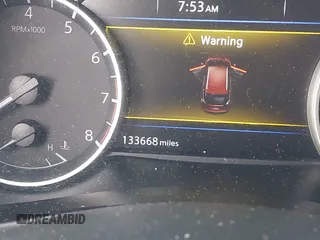 2018 Nissan Murano SL z VIN 5N1AZ2MG9JN168782, wystawiony jako IAAI lot #42378231 z przebiegiem 133 668 mil mil oraz . Historia ofert i sprzedaży dostępna na DreamBid. Obrazek 14.