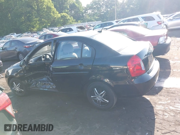 2010 Hyundai Accent GLS z VIN KMHCN4AC5AU410040, wystawiony jako IAAI lot #42178746 z przebiegiem 113 396 mil mil oraz . Historia ofert i sprzedaży dostępna na DreamBid. Obrazek 14.